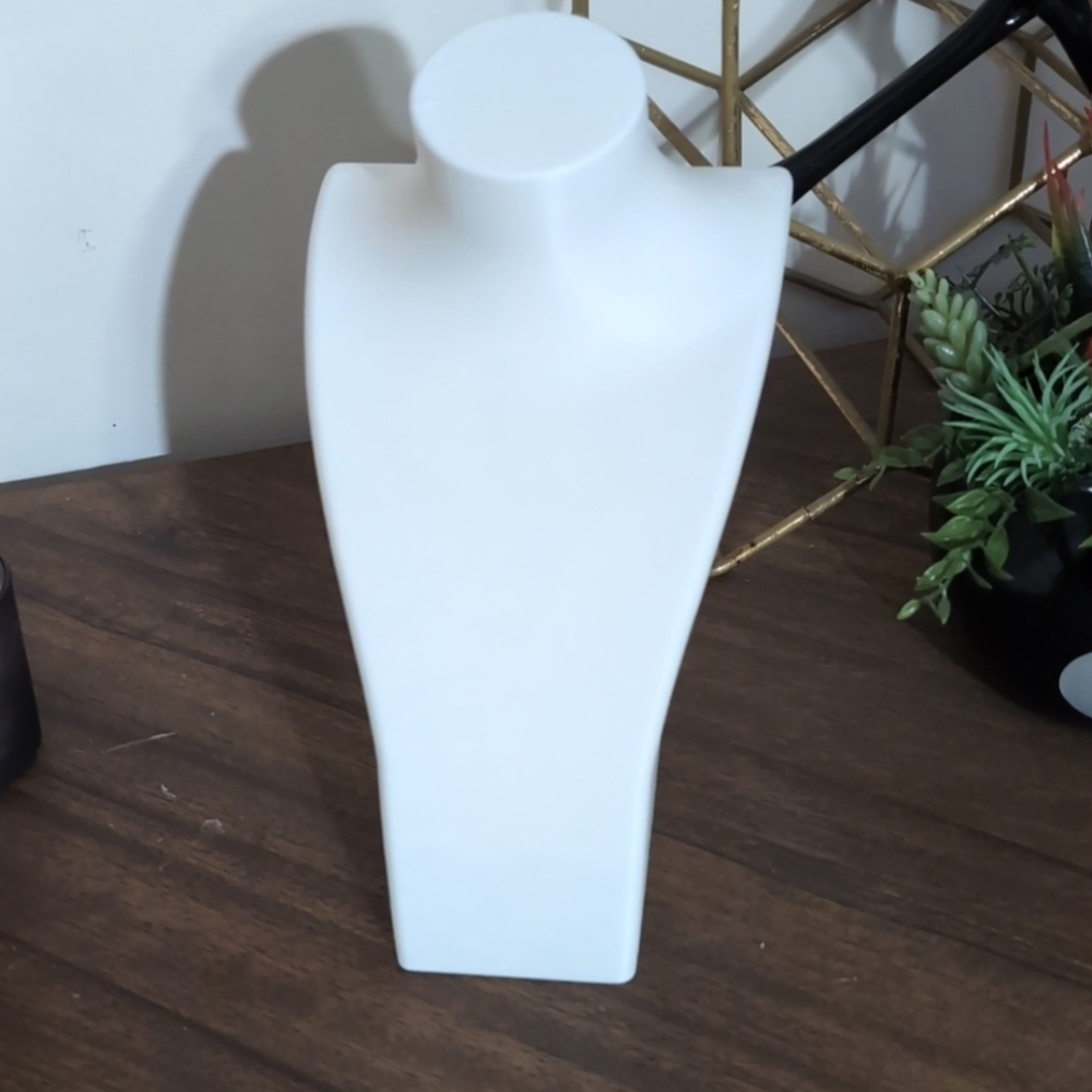Jewelry Display Bust